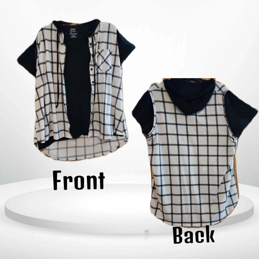 3/$25 BUNDLE 2 Piece. Sleeveless Plaid Hoodie. Black Tee
